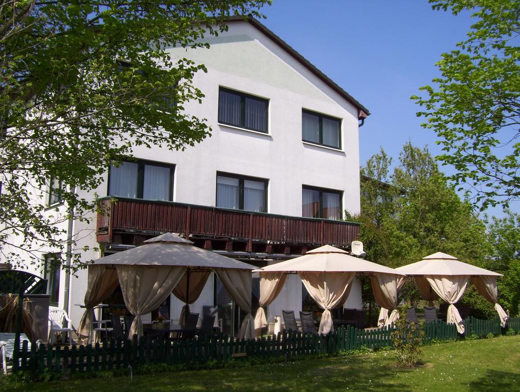 Zum Gruenen Tor 3* Hoppegarten